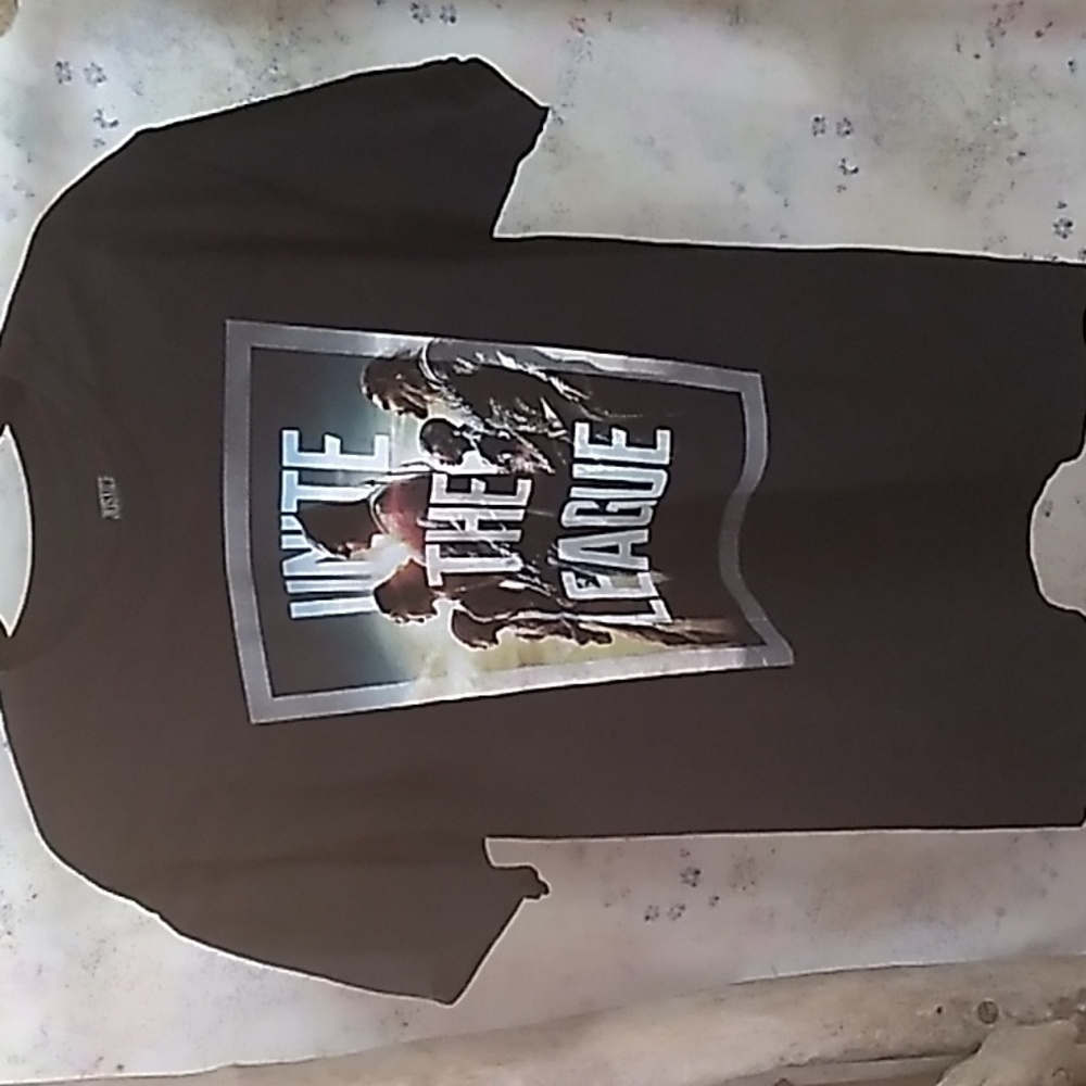 Justice League Men's Size Large Graphic Crew Neck Short Sleeve T-Shirt Tee